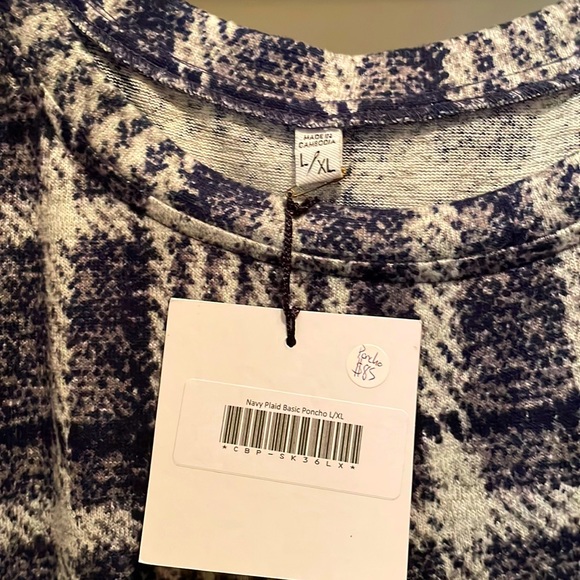 By Tavi Navy Plaid Poncho - Picture 3 of 5